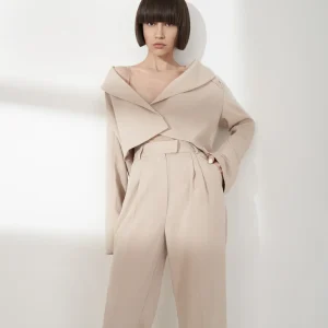 Minimalist Tailored Blazer